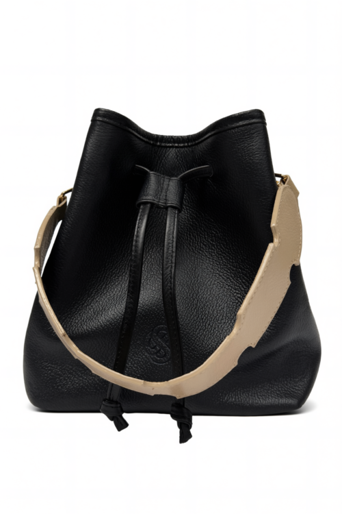 Mochila_negra_500x750_4